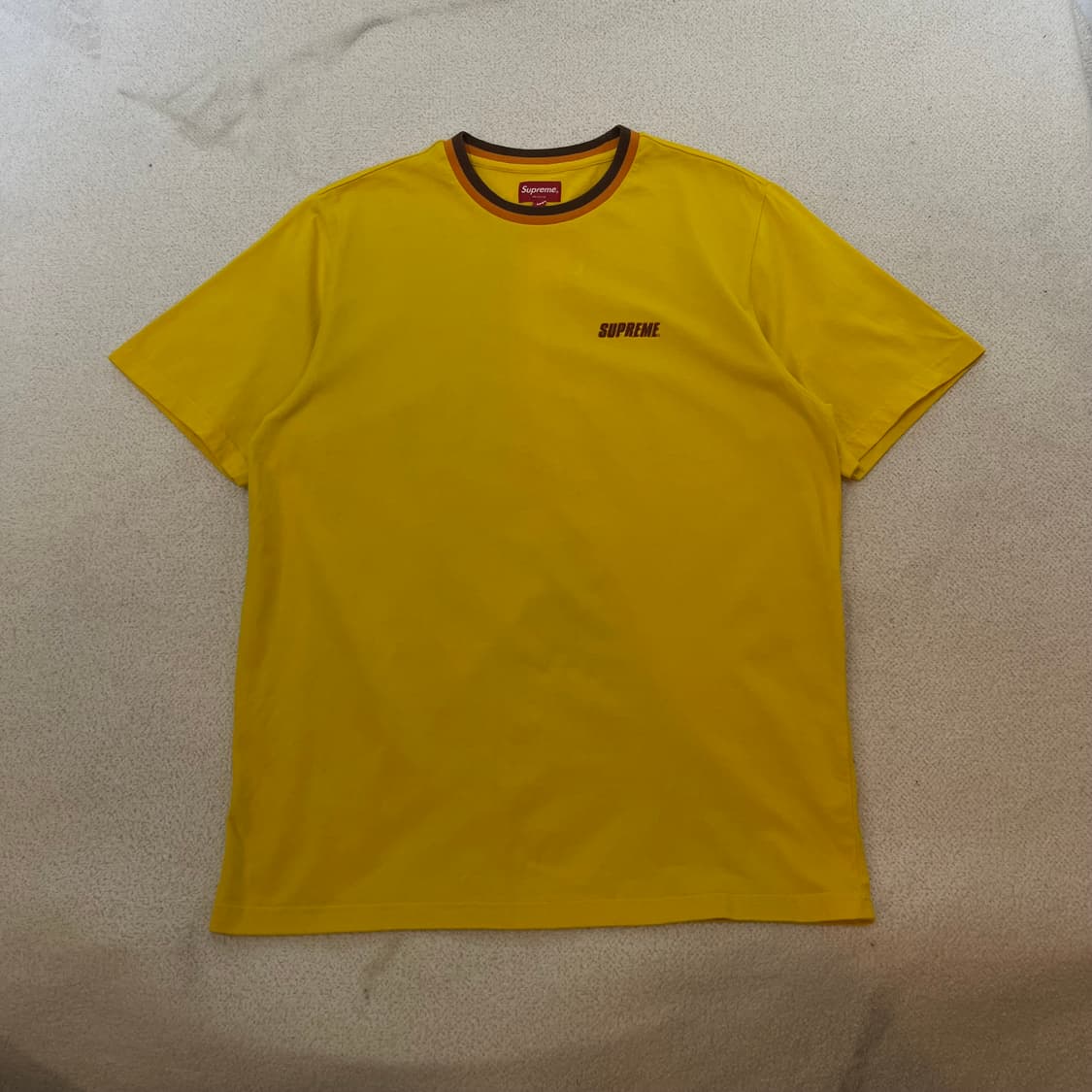100 슈프림 스플릿 립 S/S 탑 머스타드 반팔 티셔츠 상품이미지1
