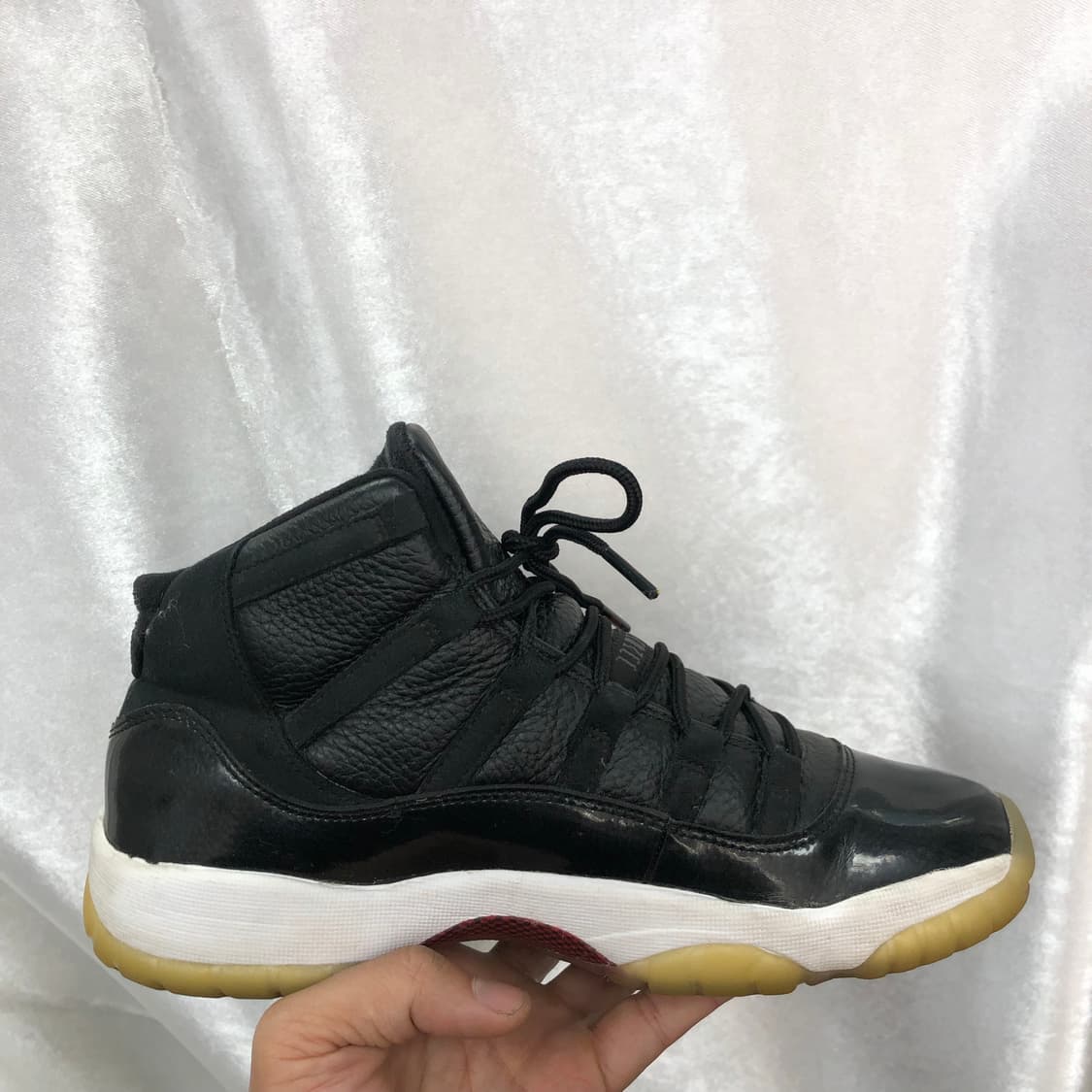 나이키 에어조던 레트로11 운동화 사이즈250  상품이미지4