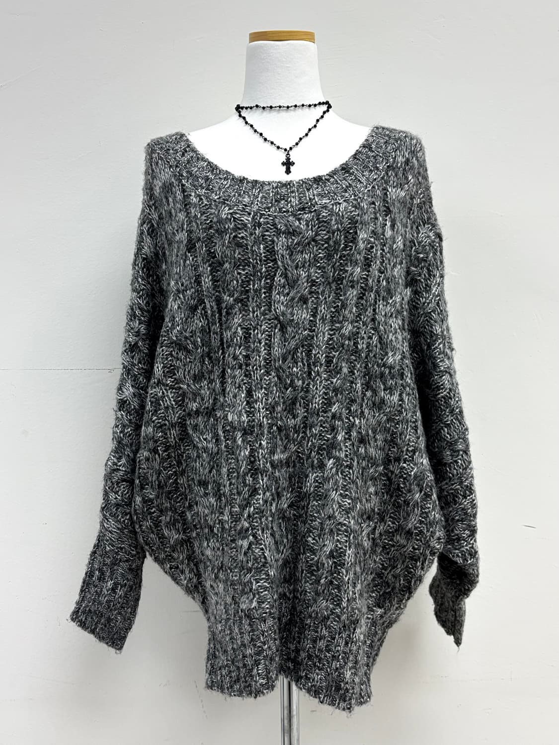 빈티지 차콜 세실맥비 니트 스웨터 상품이미지5