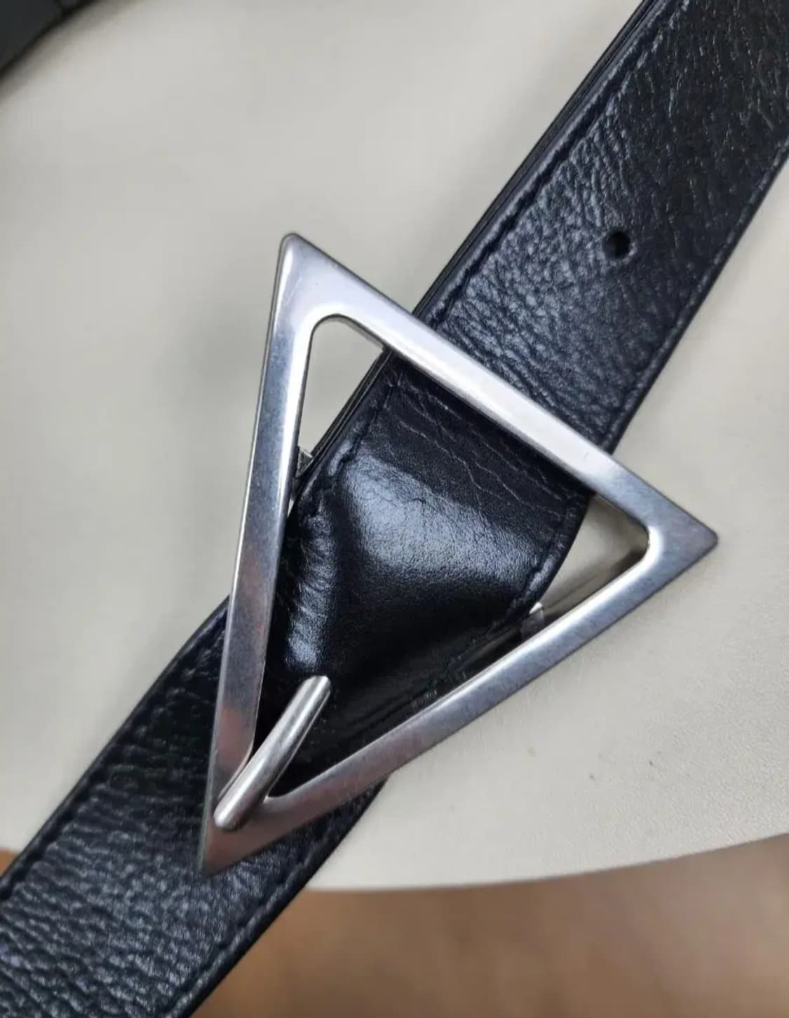 보테가베네타 맥시 카세트백 블랙 상품이미지6