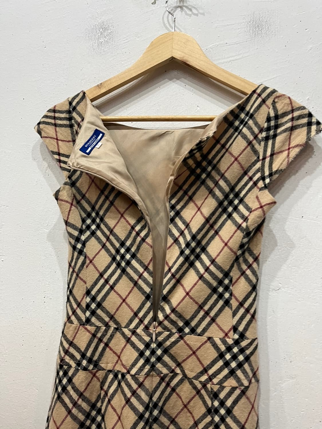 버버리 노바체크 퓨어울 원피스 Made in JAPAN  상품이미지6