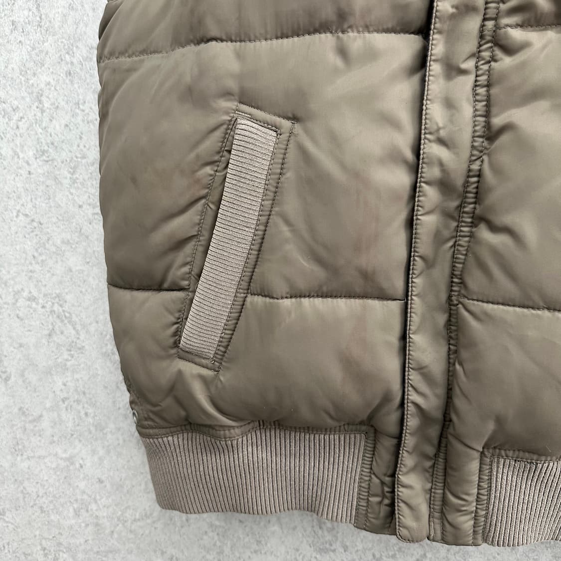 90 타미힐피거 여자 양면 리버서블 웰론 패딩조끼 상품이미지6