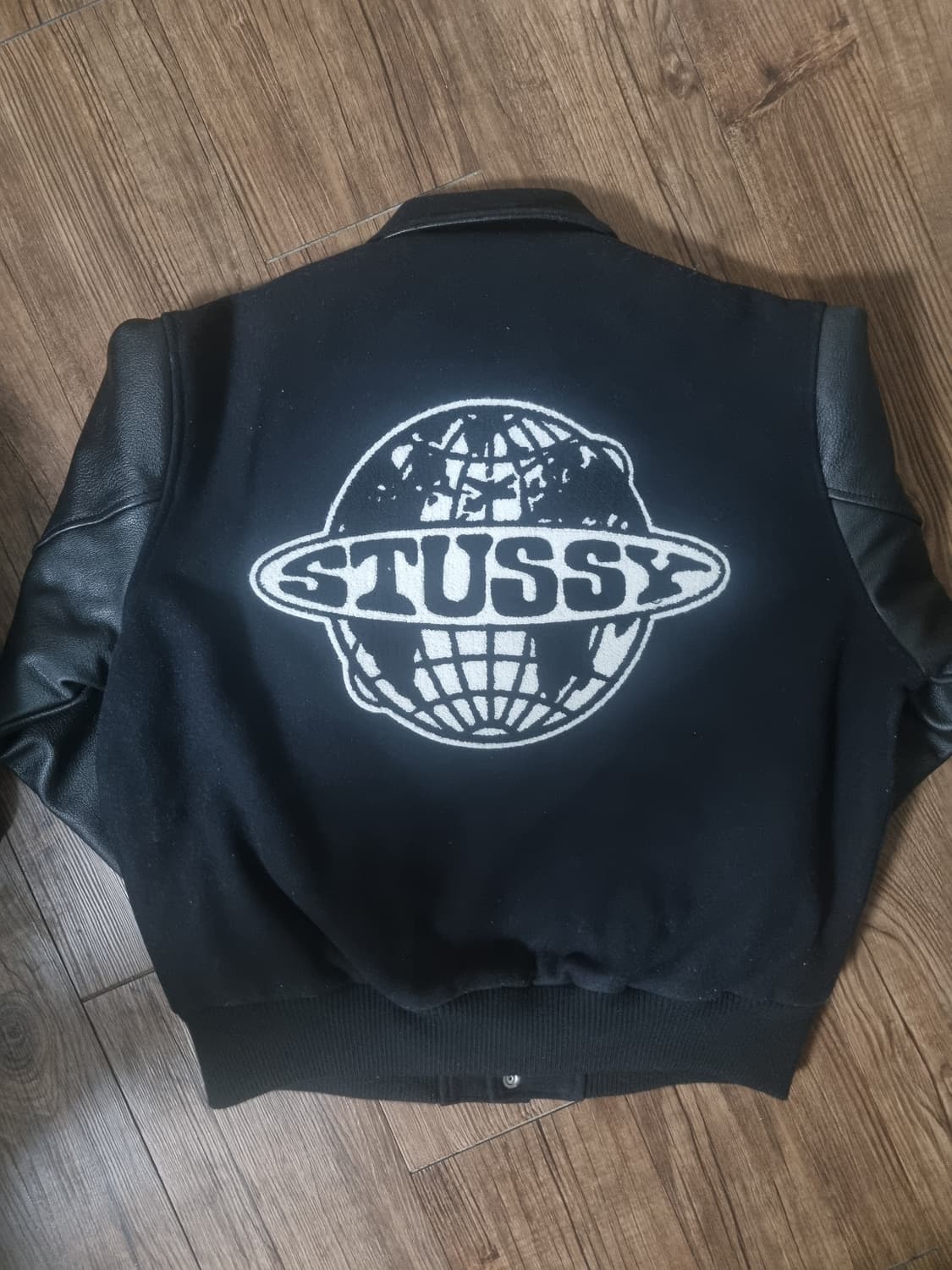 스투시 글로브 바시티 블랙 상품이미지4