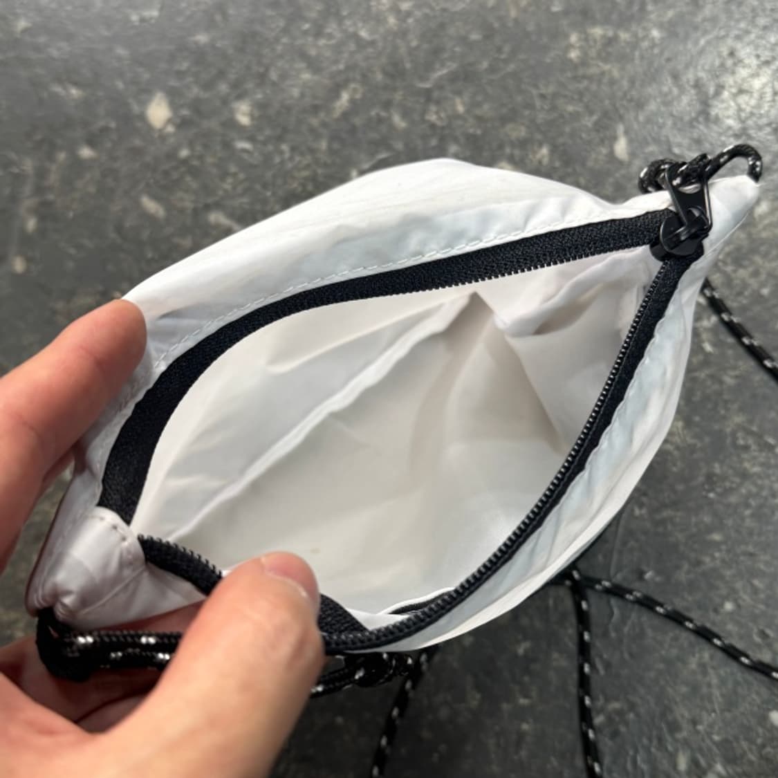 뉴발란스 크로스백  상품이미지5