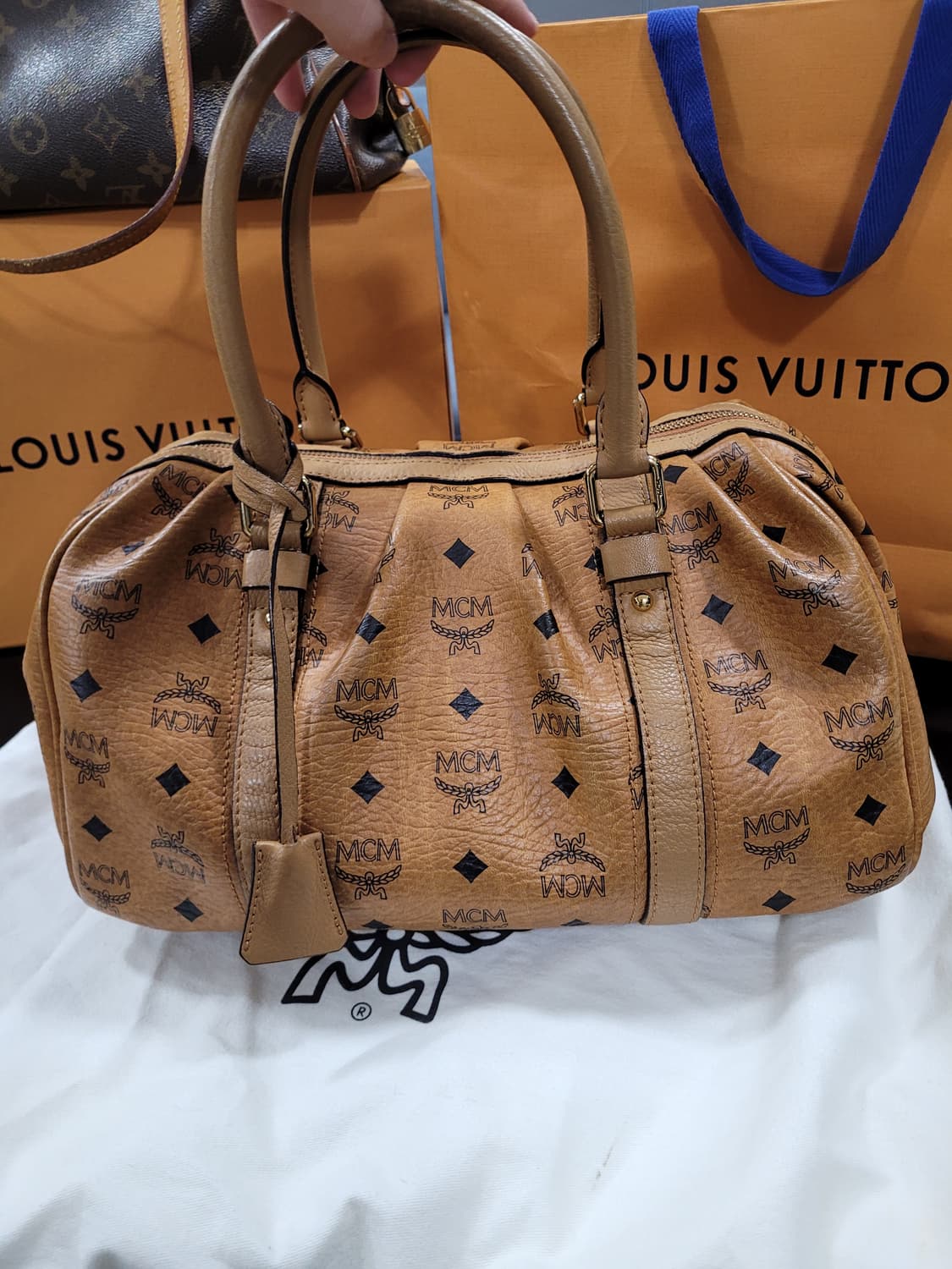 MCM 보스턴백 가방 브라운 상품이미지3