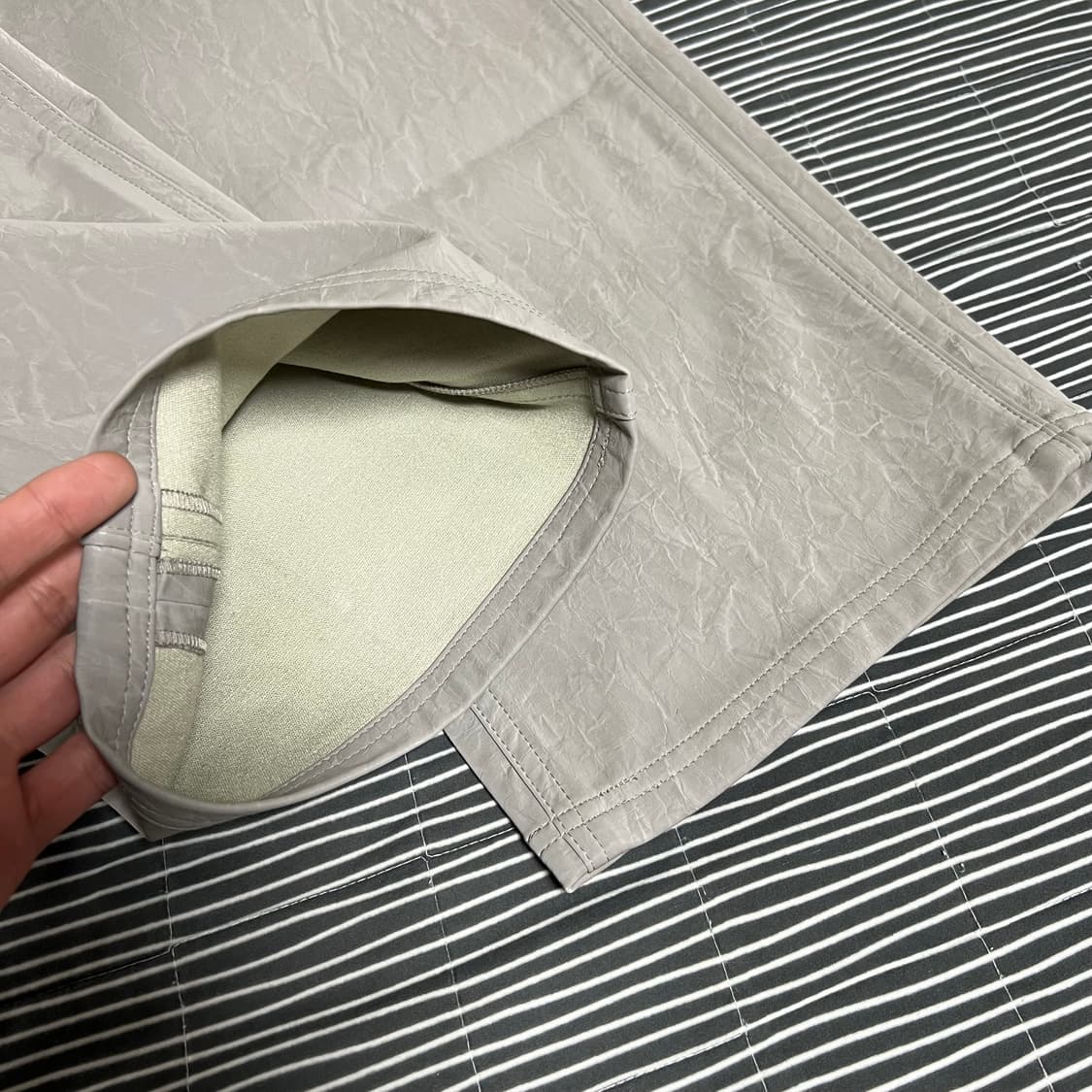 메종미네드 크리즈 레더 와이드 팬츠 48 (새상품) 상품이미지5