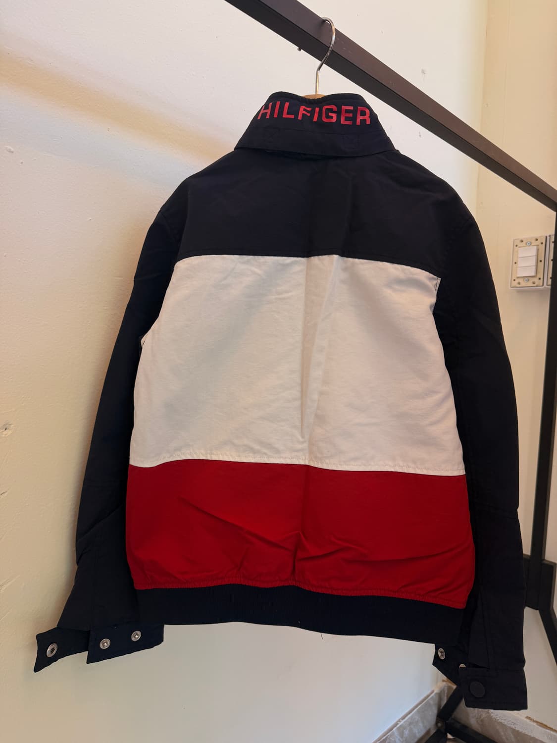 타미힐피거(Tommy Hilfiger) KIDS  컬러블록 바람막이 자켓 상품이미지2