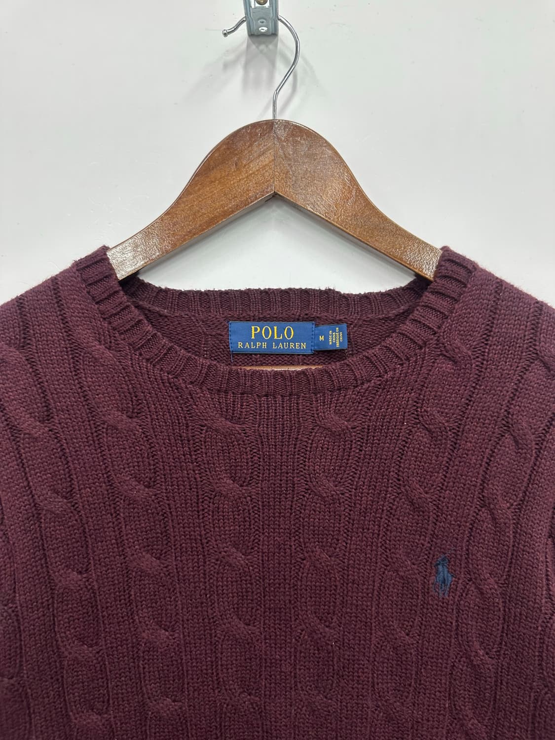 폴로 버건디 꽈배기 니트  상품이미지2