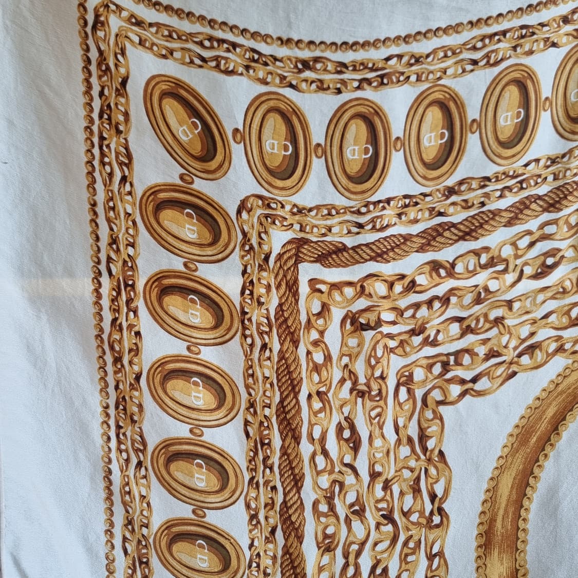 크리스챤 디올 스카프 아이보리 CD 로고 상품이미지2