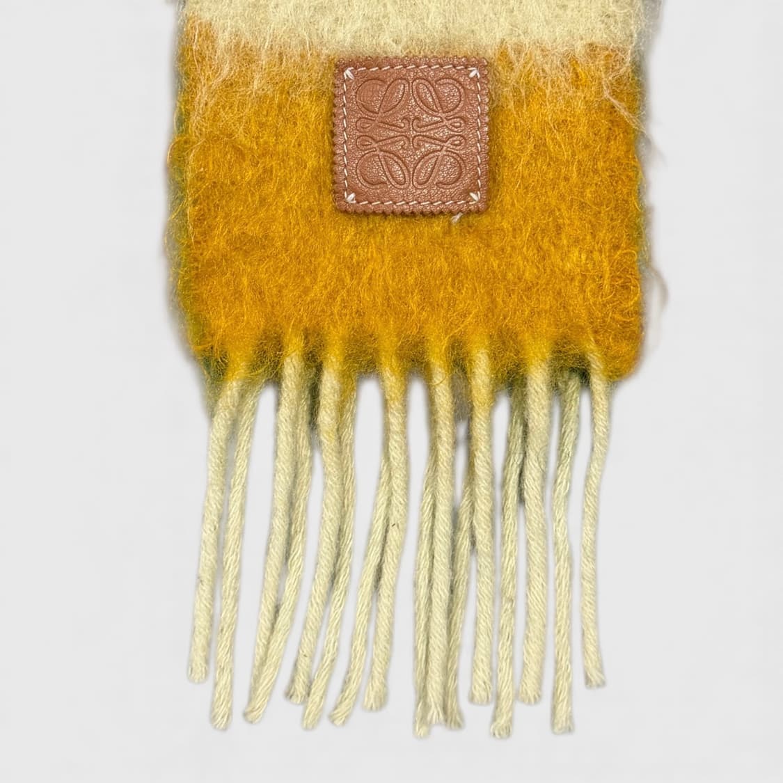 LOEWE mohair muffler 상품이미지3