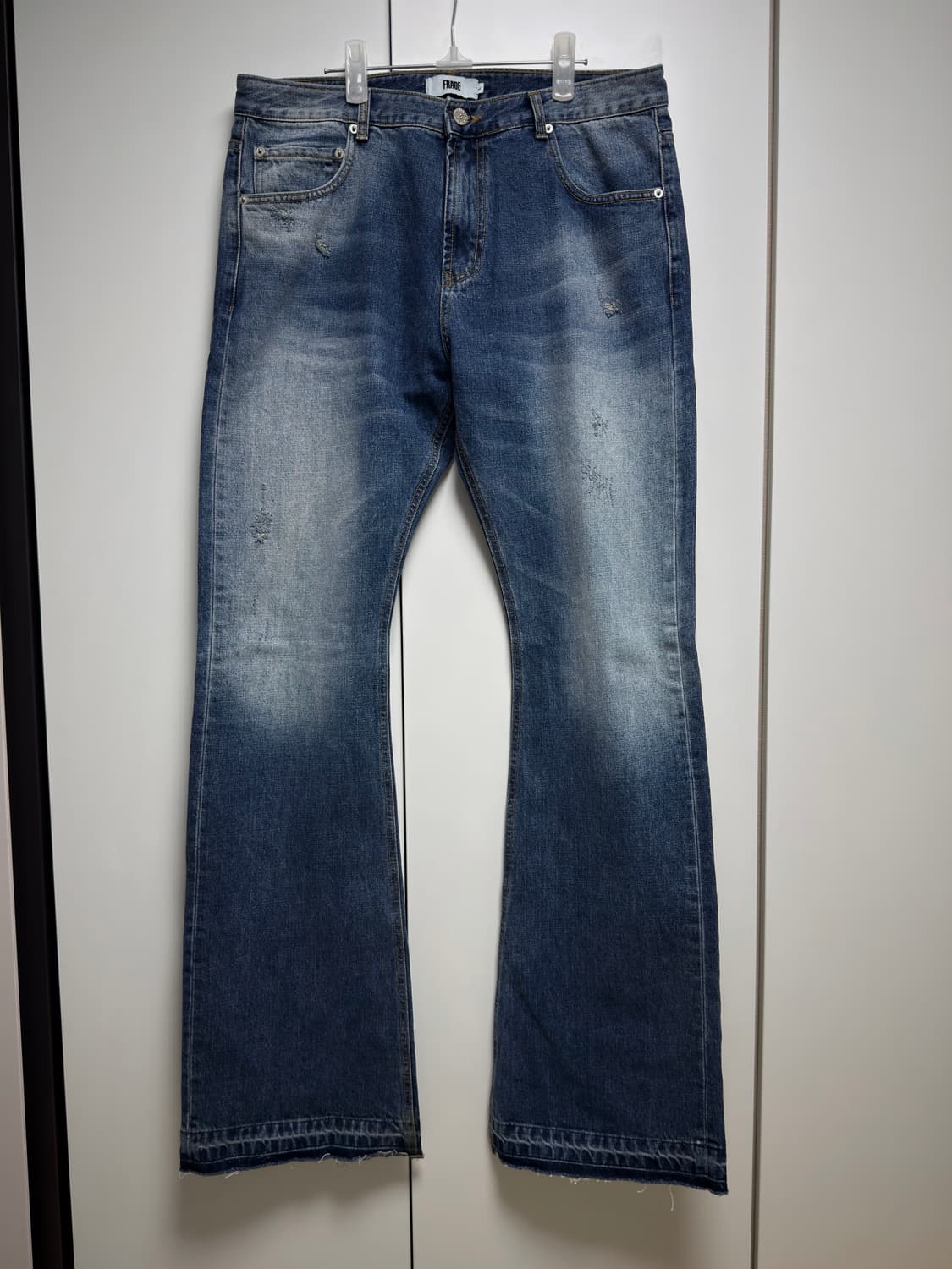 L)frage 플레어 데미지 데님 팬츠 미드블루 상품이미지1