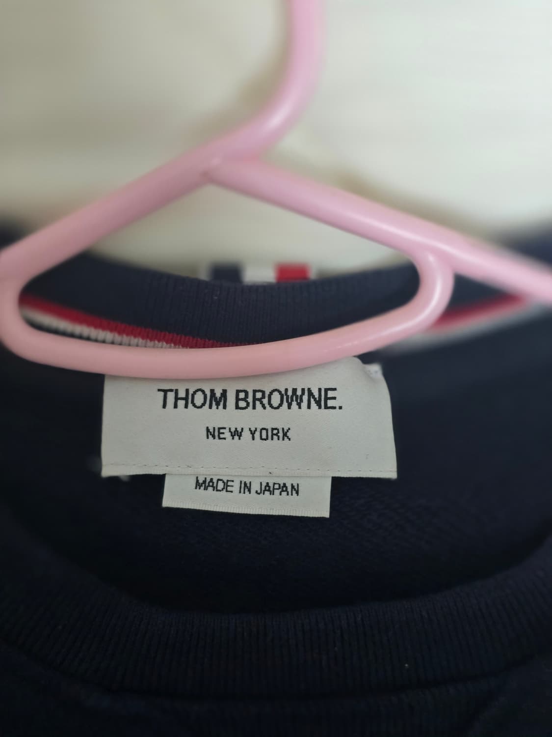 미사용 톰브라운 네이비 맨투맨 4사이즈 가격제시 상품이미지4