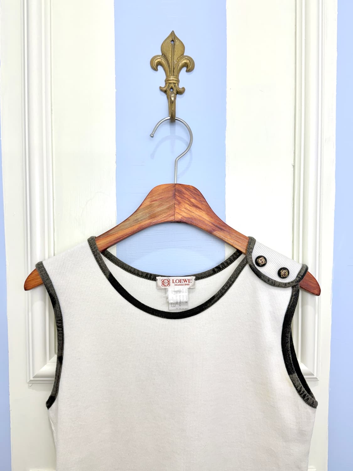 로에베 로고버튼 골지 슬리브리스 M 상품이미지2