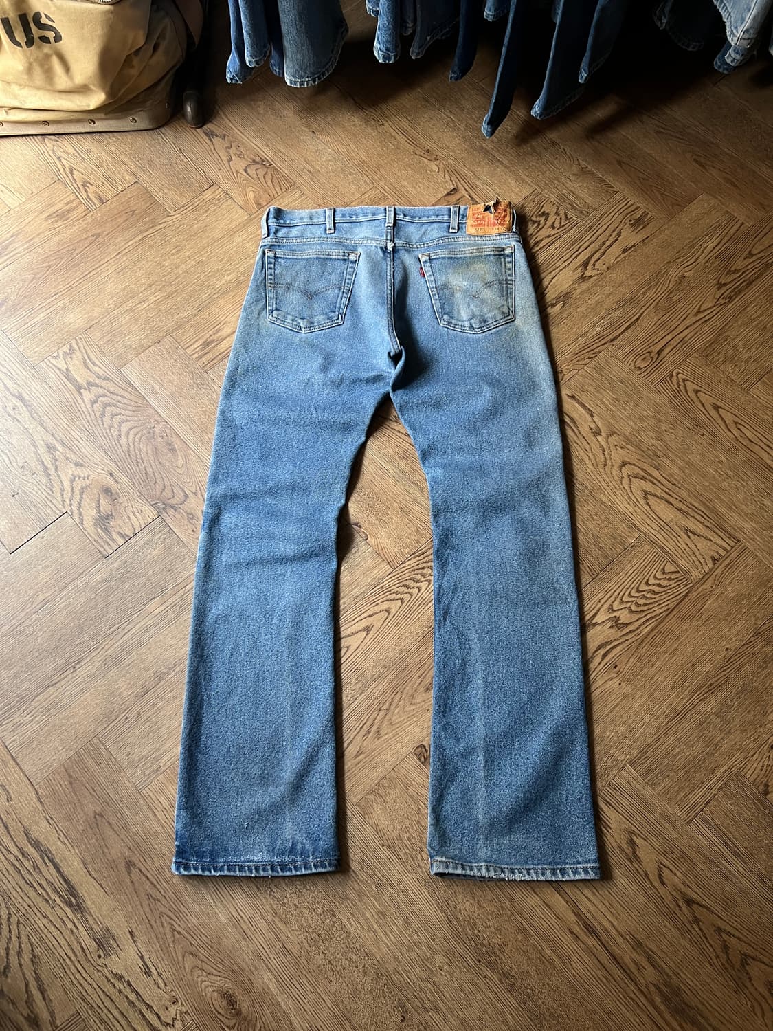 [34]리바이스 517 디스트로이드 스트레치 플레어 데님 팬츠 상품이미지8