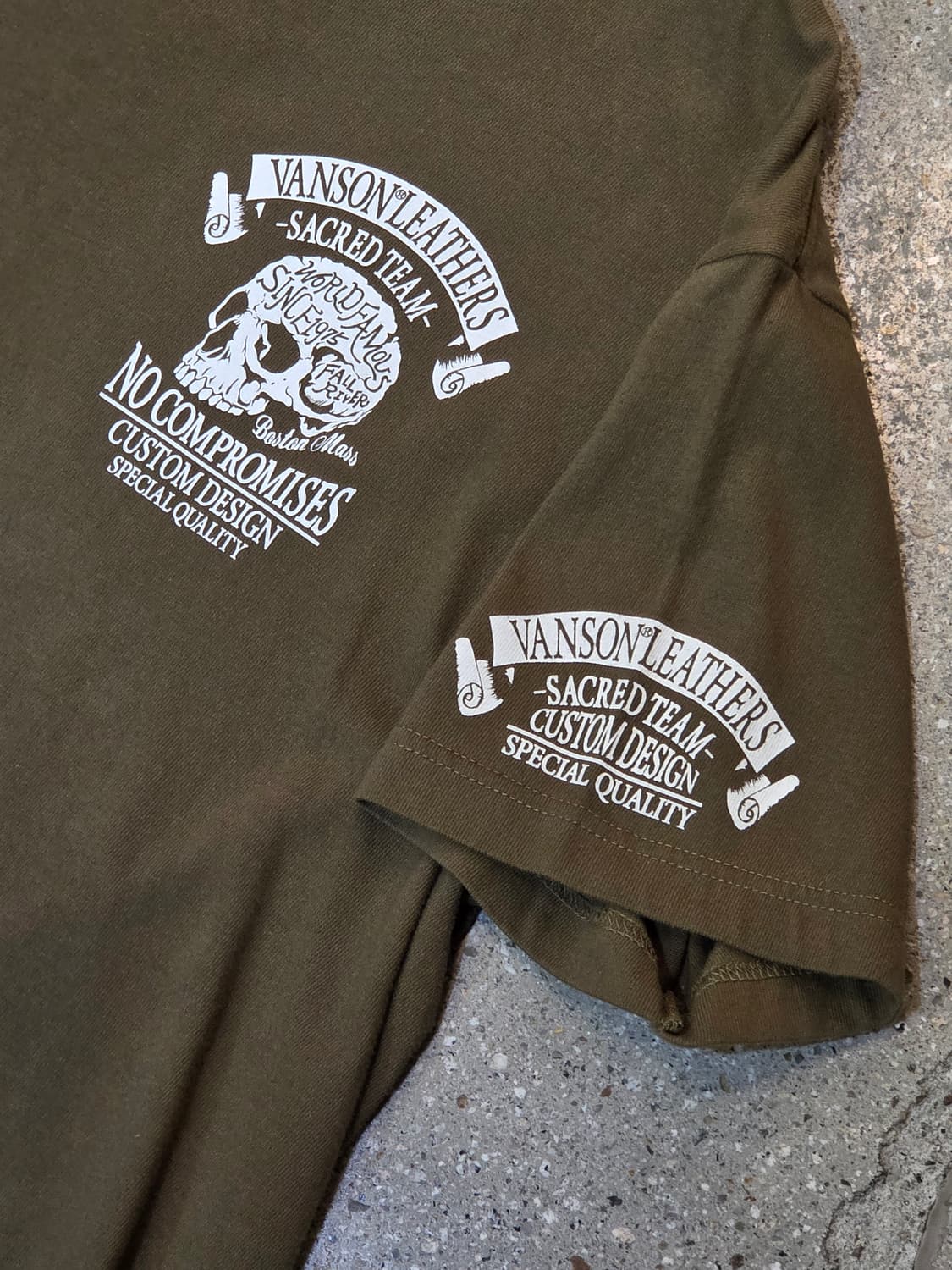 Vanson 밴슨 스컬 해골 카키 반팔티 상품이미지4