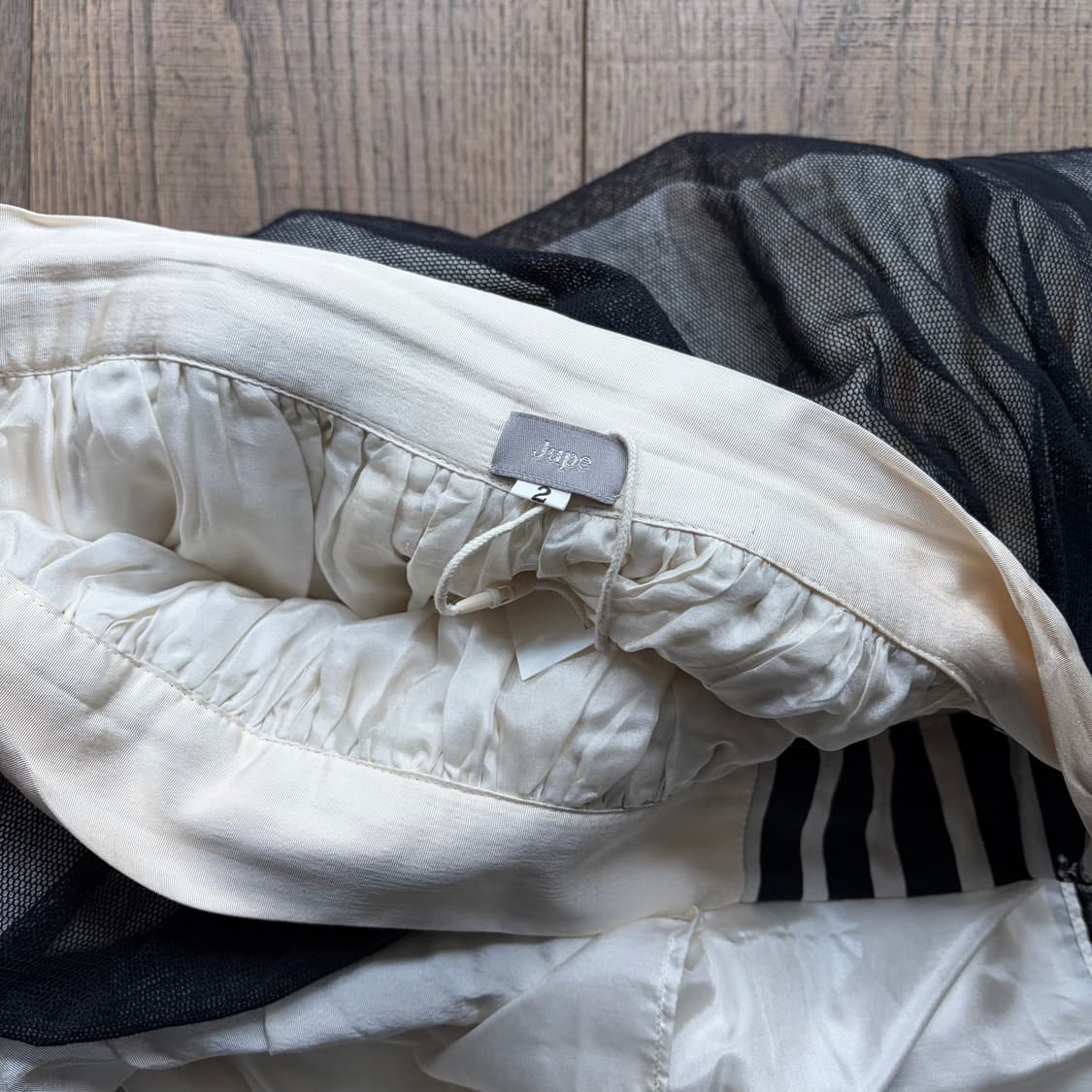 Tulle Layer Line Detail Skirt 상품이미지8