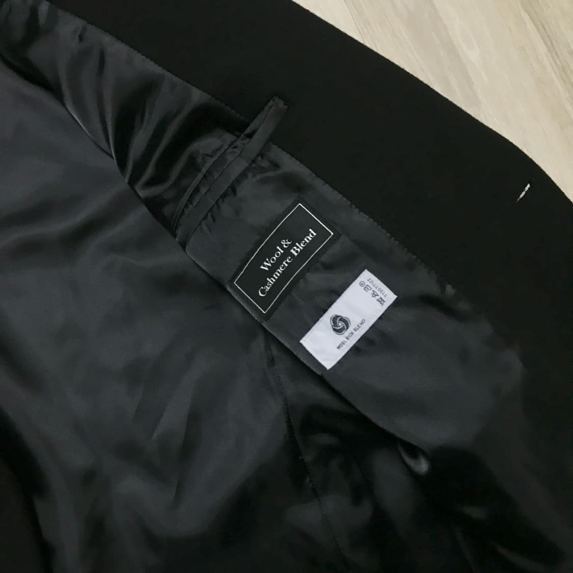 인사일런스 캐시미어 체스터 코트 블랙 상품이미지7