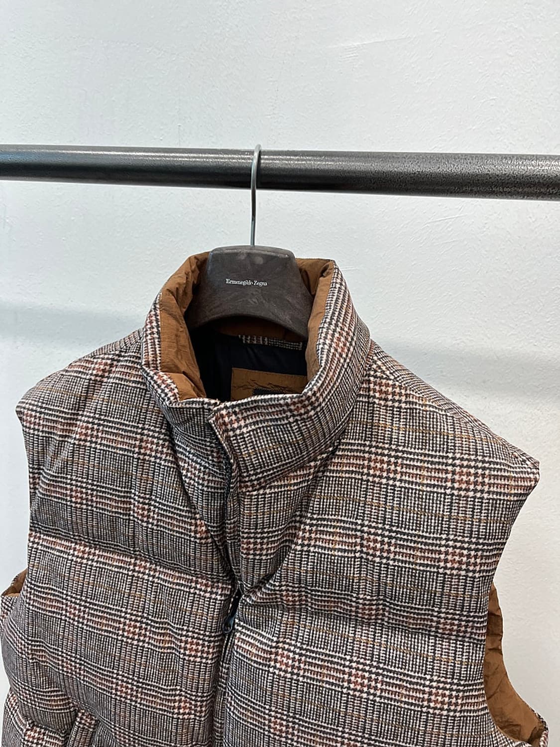 105) 인터메조 글렌체크 패딩조끼  상품이미지2