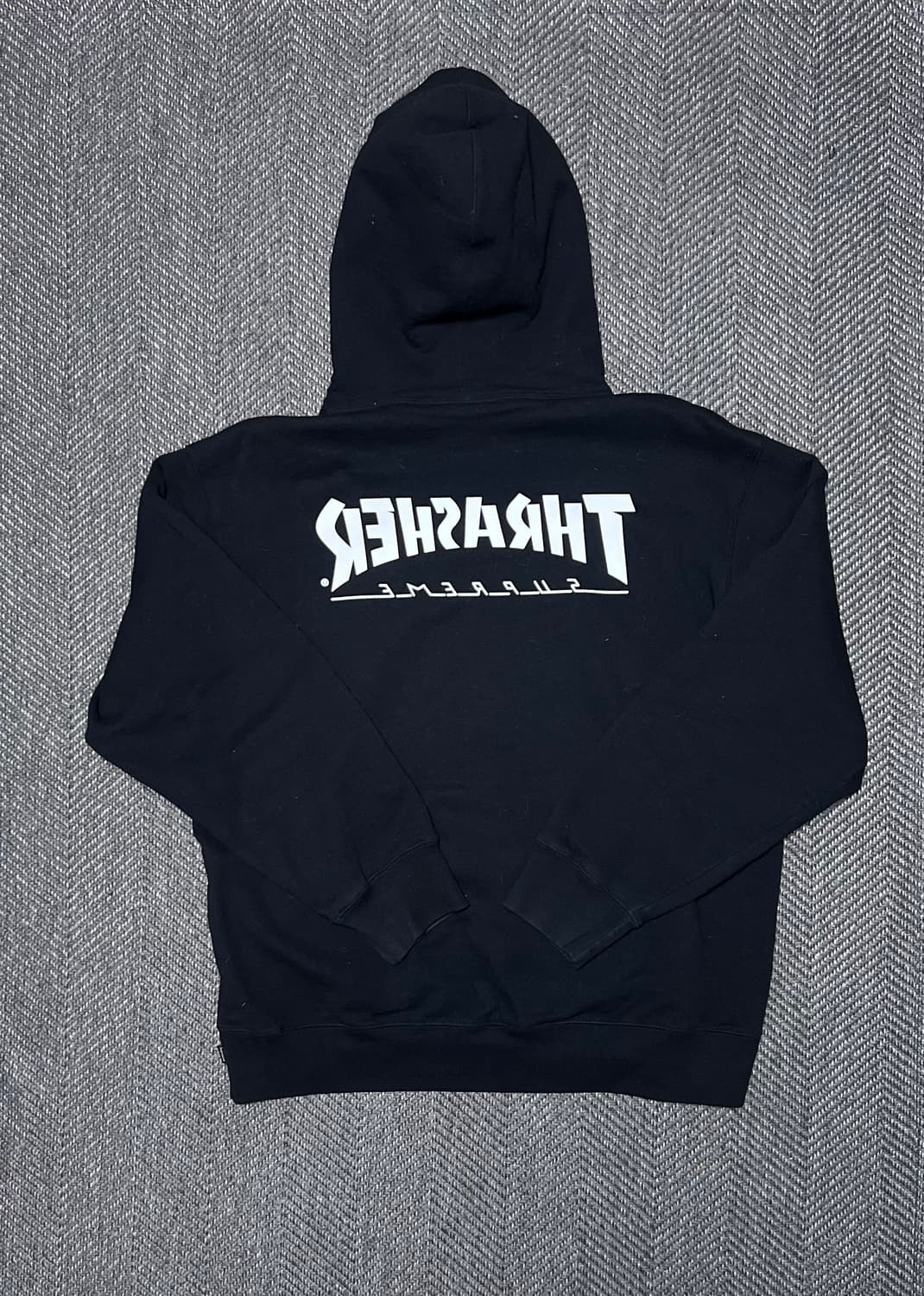 슈프림 x 트레셔 21 FW 후드 상품이미지2