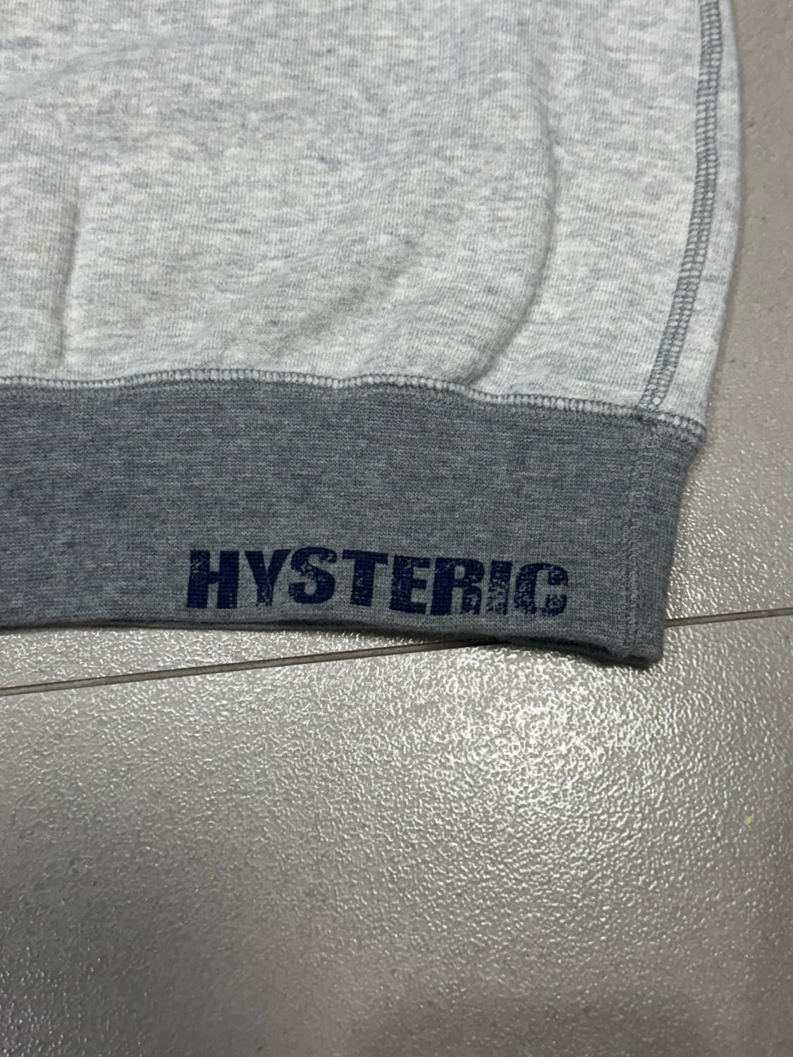 히스테릭 글래머 행복이란 아카이브 맨투맨 스웨터 상품이미지4