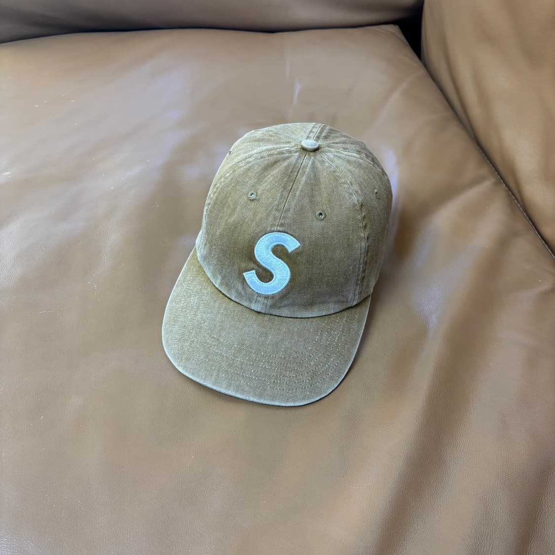 슈프림 S로고 볼캡 모자 20SS 피그먼트 탄 상품이미지1