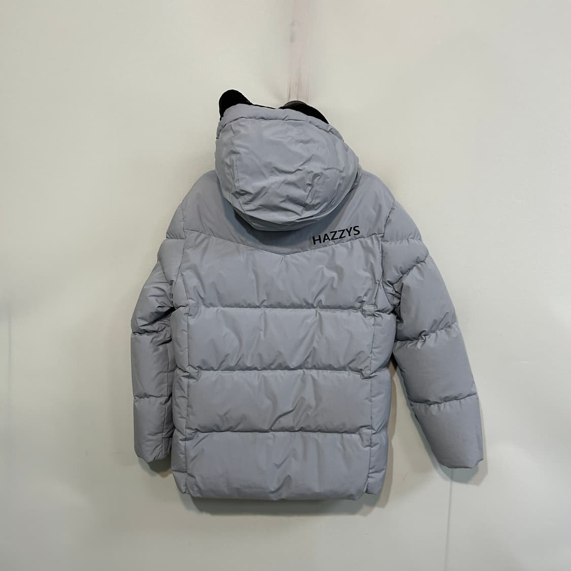 헤지스 여성 그레이 푸퍼 55-66 상품이미지3