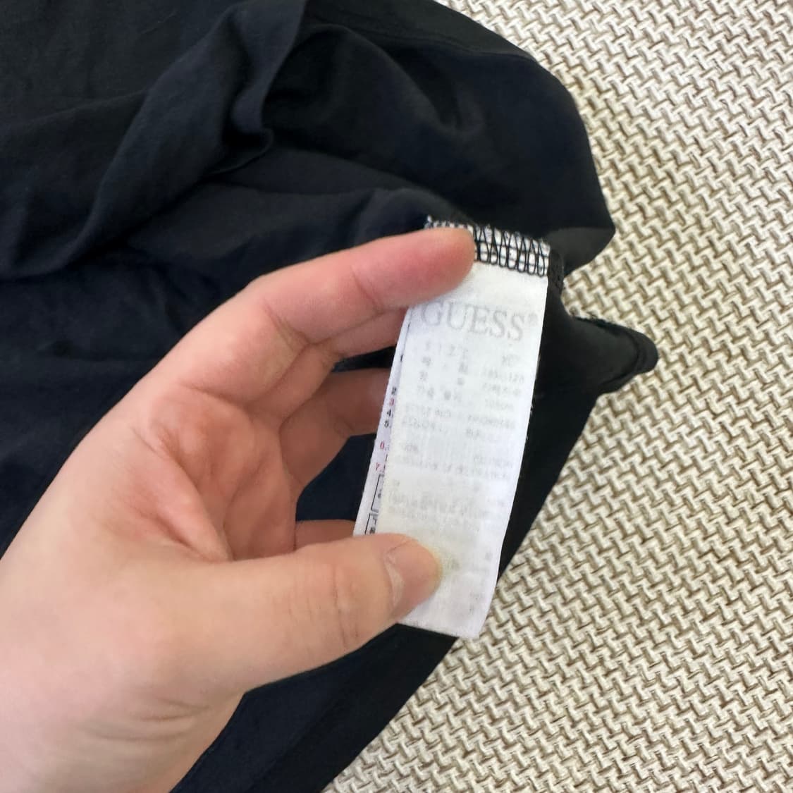 XL 게스 블랙 그래픽 크루넥 반팔  0331D 상품이미지3