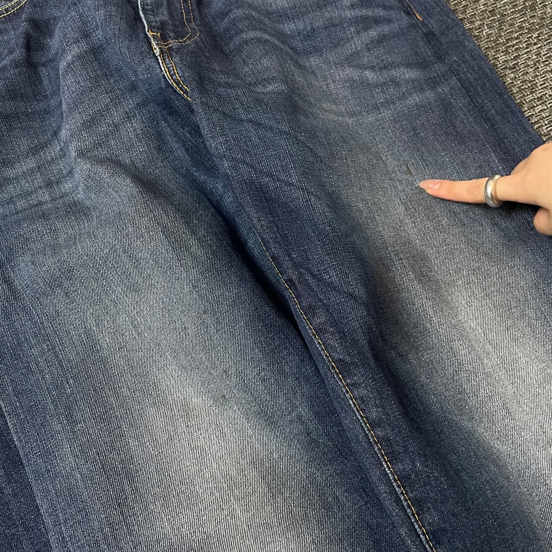 (36) 리바이스 505 중청 워싱 데님 팬츠 상품이미지6