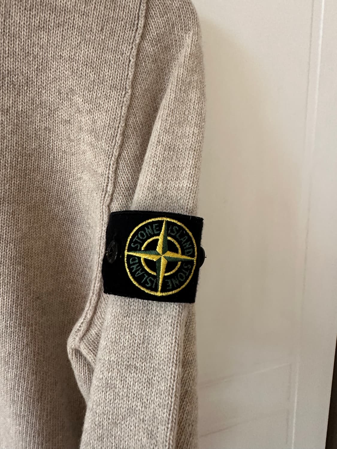 Stone island knit M (90-95) 정품 상품이미지4