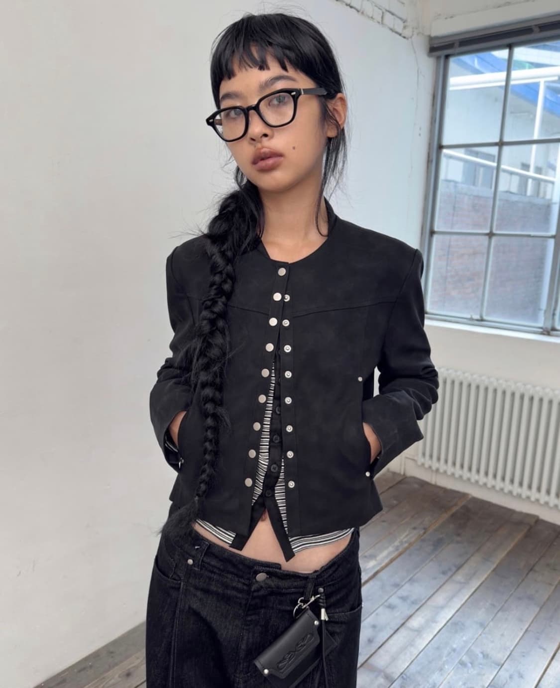 포르테나 레더 스냅 크롭 자켓  상품이미지1