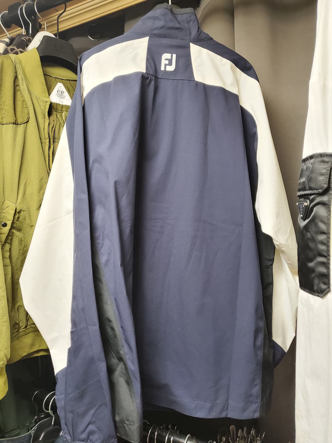 새상품 풋조이 하이드로라이트 바람막이 상품이미지2