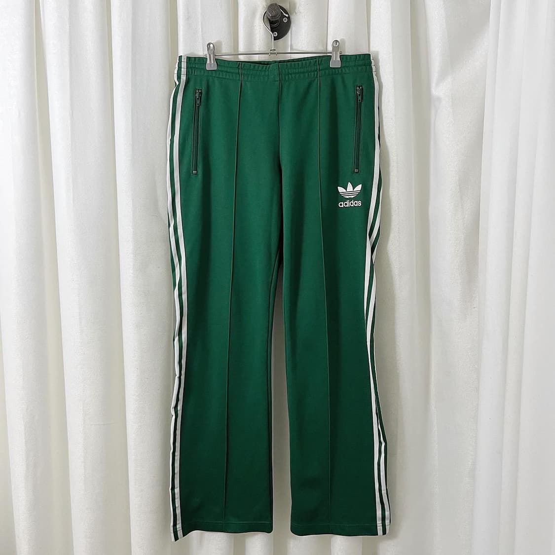아디다스 그린 화이트 삼선 트랙 팬츠 상품이미지1