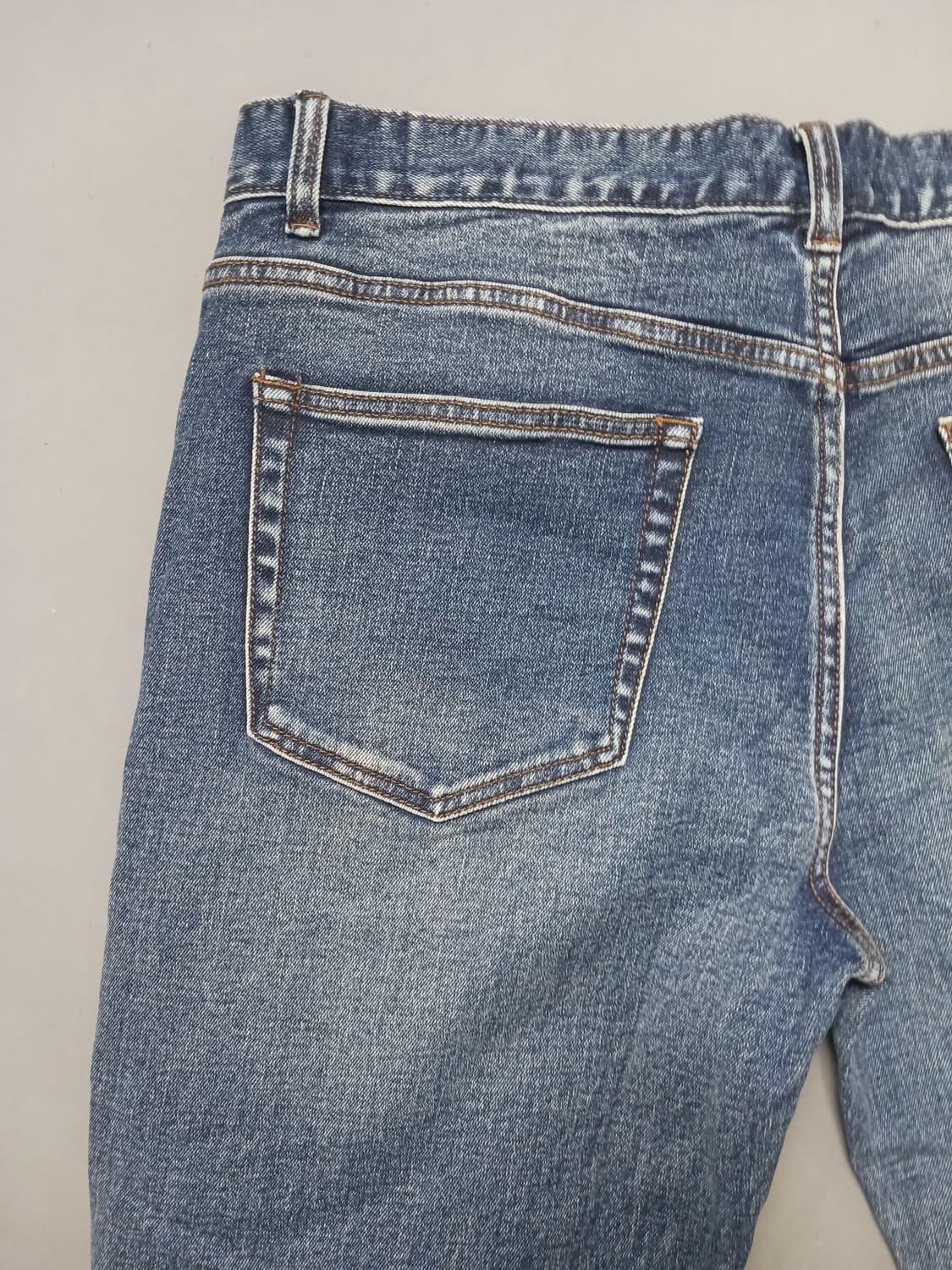 [34] 무신사 스탠다드 중청 테이퍼드 크롭 진 청바지 상품이미지8