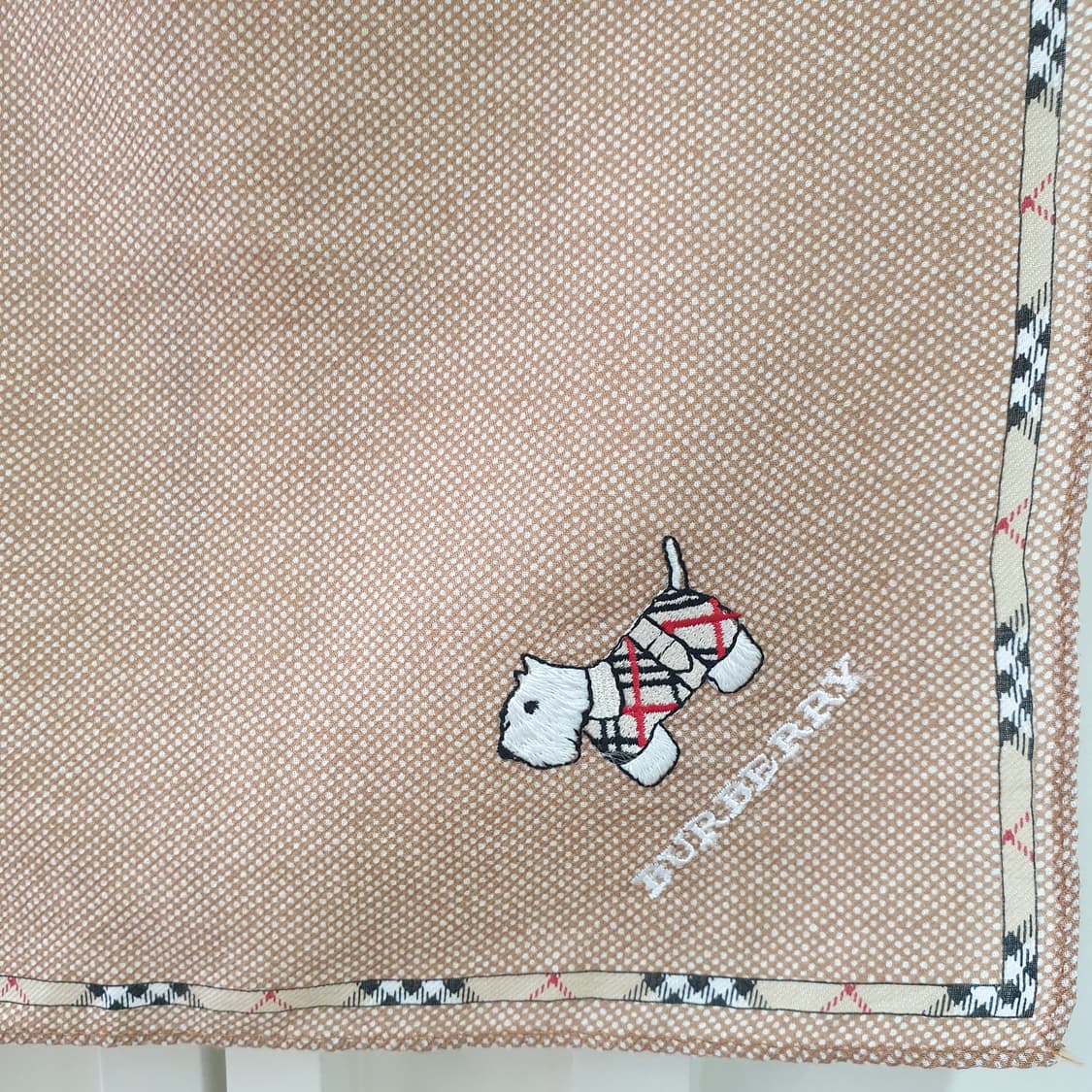 버버리손수건 스카티 강아지 자수 손수건 상품이미지4