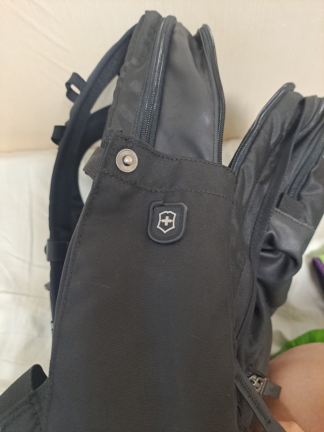 빅토리녹스 알몬트 3.0 백팩
 상품이미지6