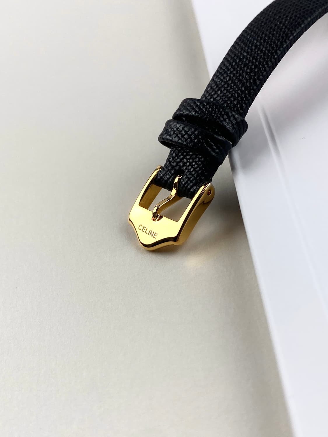 [FULL SET] CELINE round mini gold watch 상품이미지8