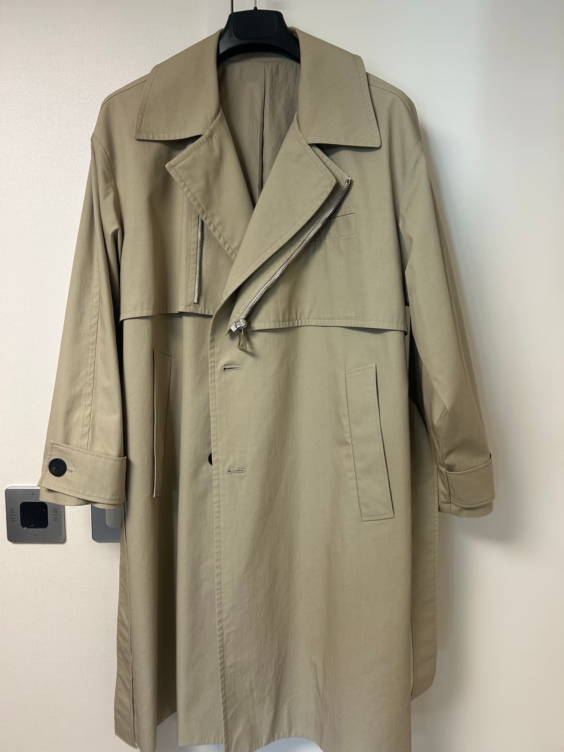 솔리드옴므 더블레이어드 베이지 트렌치 코트 105사이즈 상품이미지5