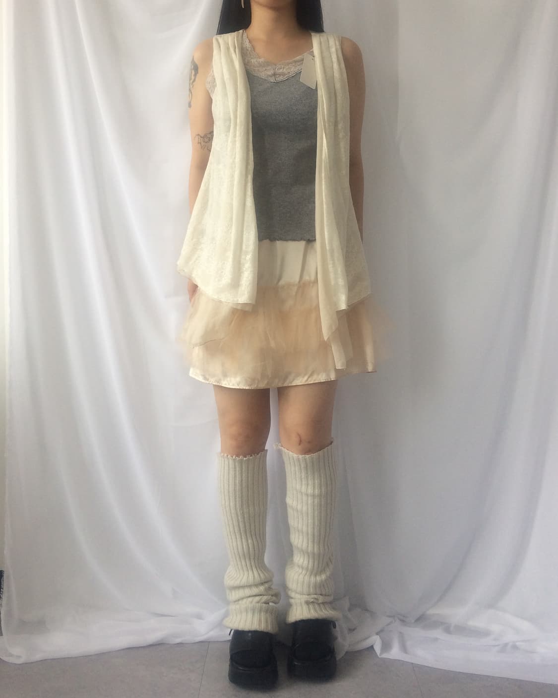 Ornament pattern reversible open vest 상품이미지1