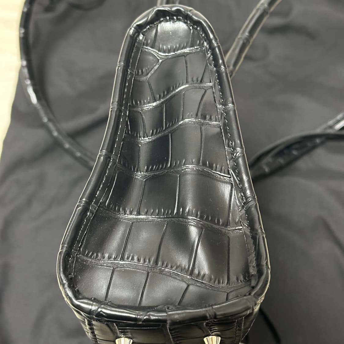 오도어 크로코 미니백 상품이미지6