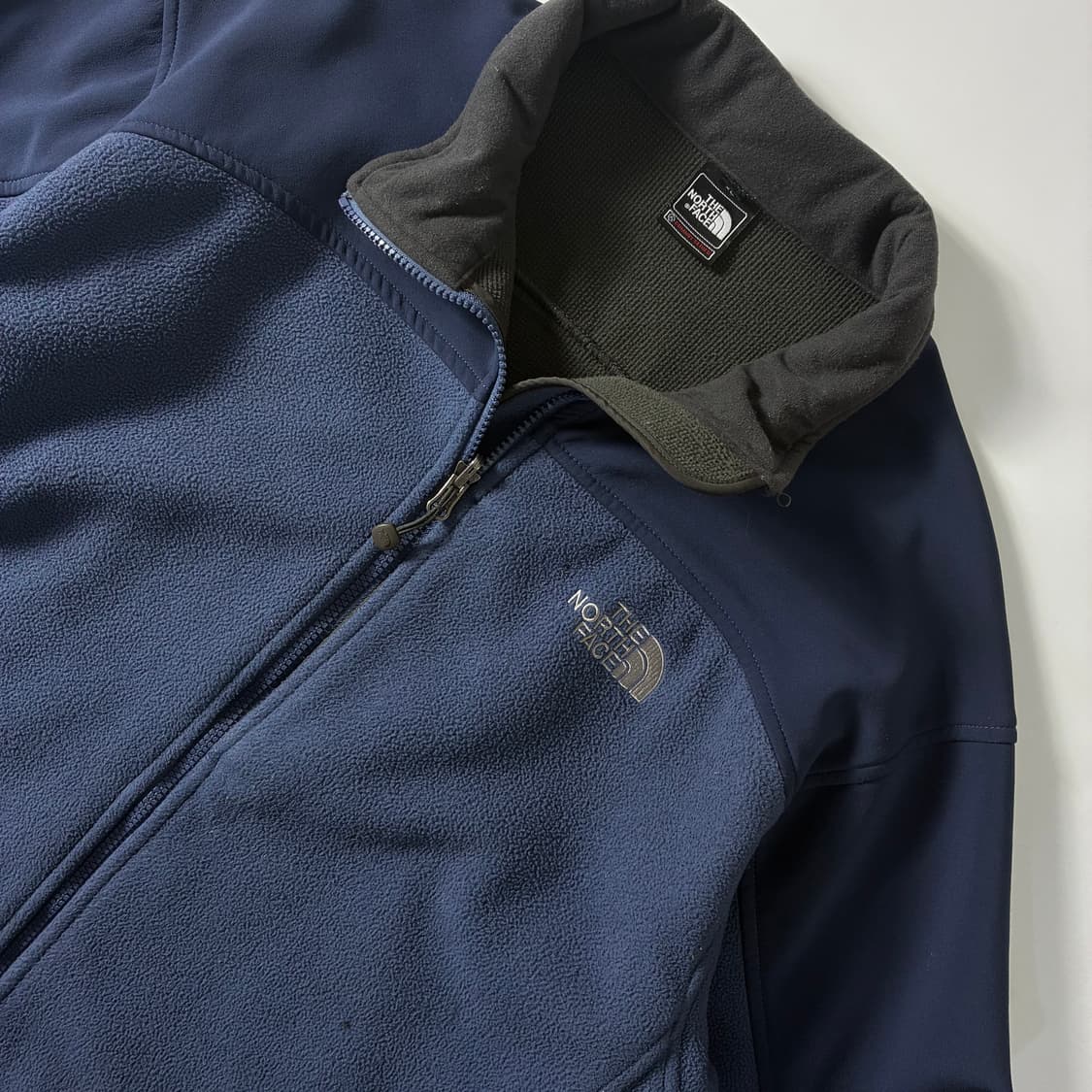 The northface  노스페이스 서밋시리즈 다크블루 플리스 자켓   상품이미지4