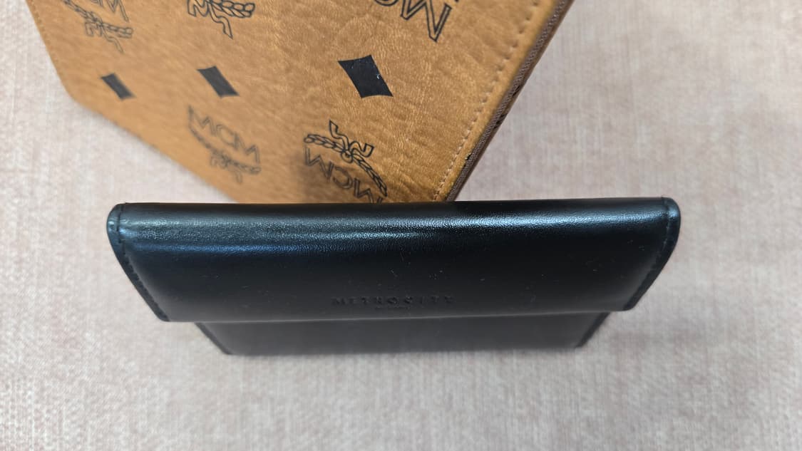 메트로시티 블랙 가죽 반지갑 상품이미지5