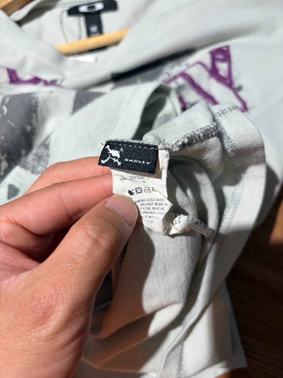 Oakley 그래픽 프린팅 브이넥 반팔 티셔츠 M 상품이미지6