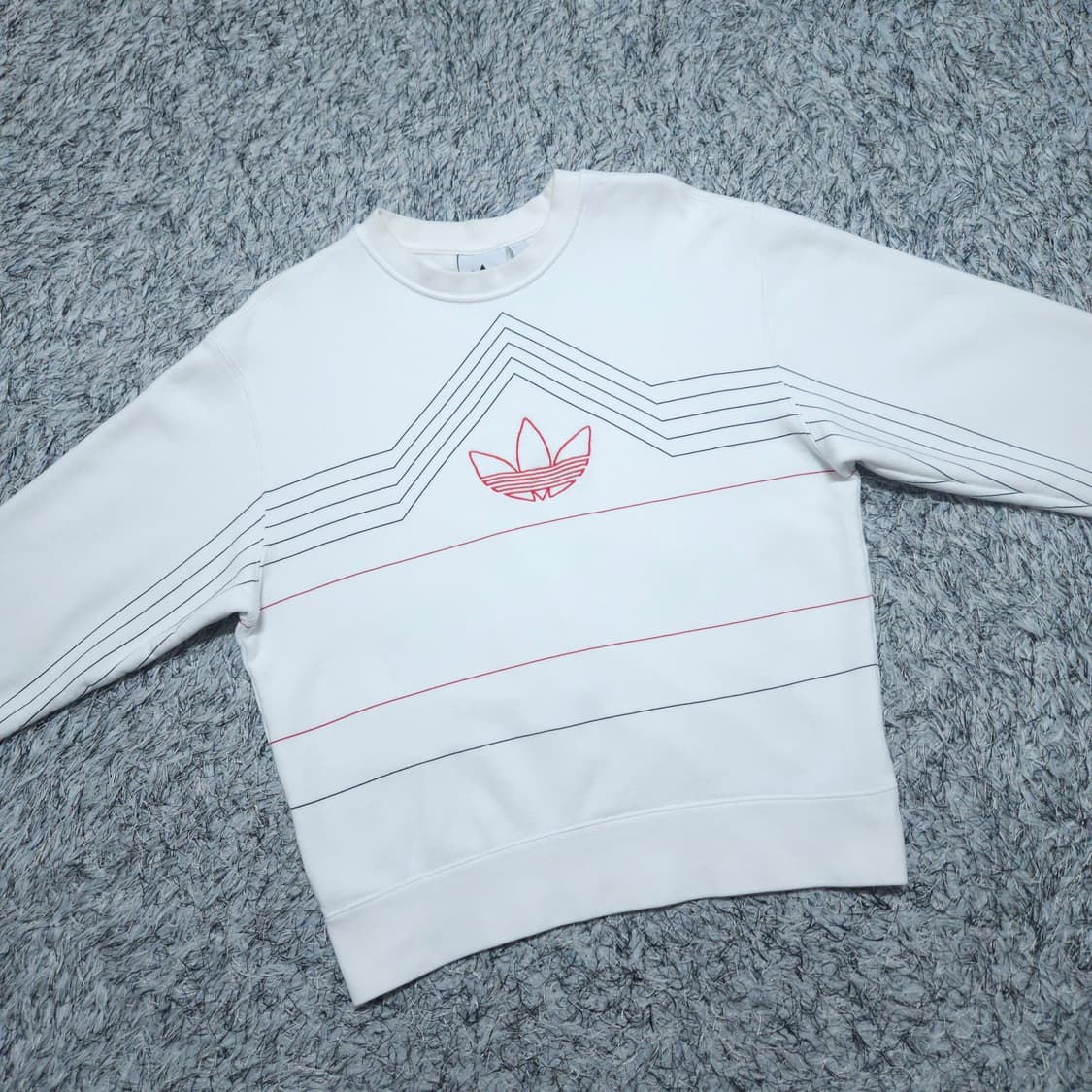 아디다스) M 여자 라이벌리 세미크롭 맨투맨 / 왕눈이샵 상품이미지2