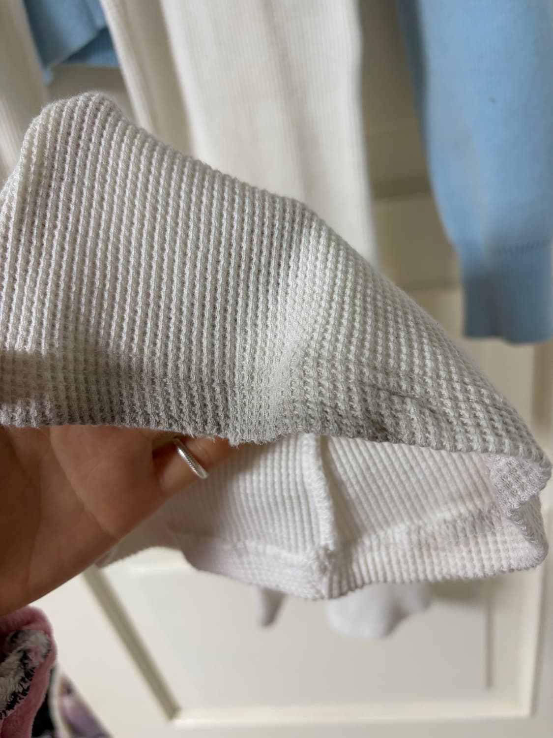 온스카 Star stud waffle leggings 아일릿 이로하 착용 상품이미지6