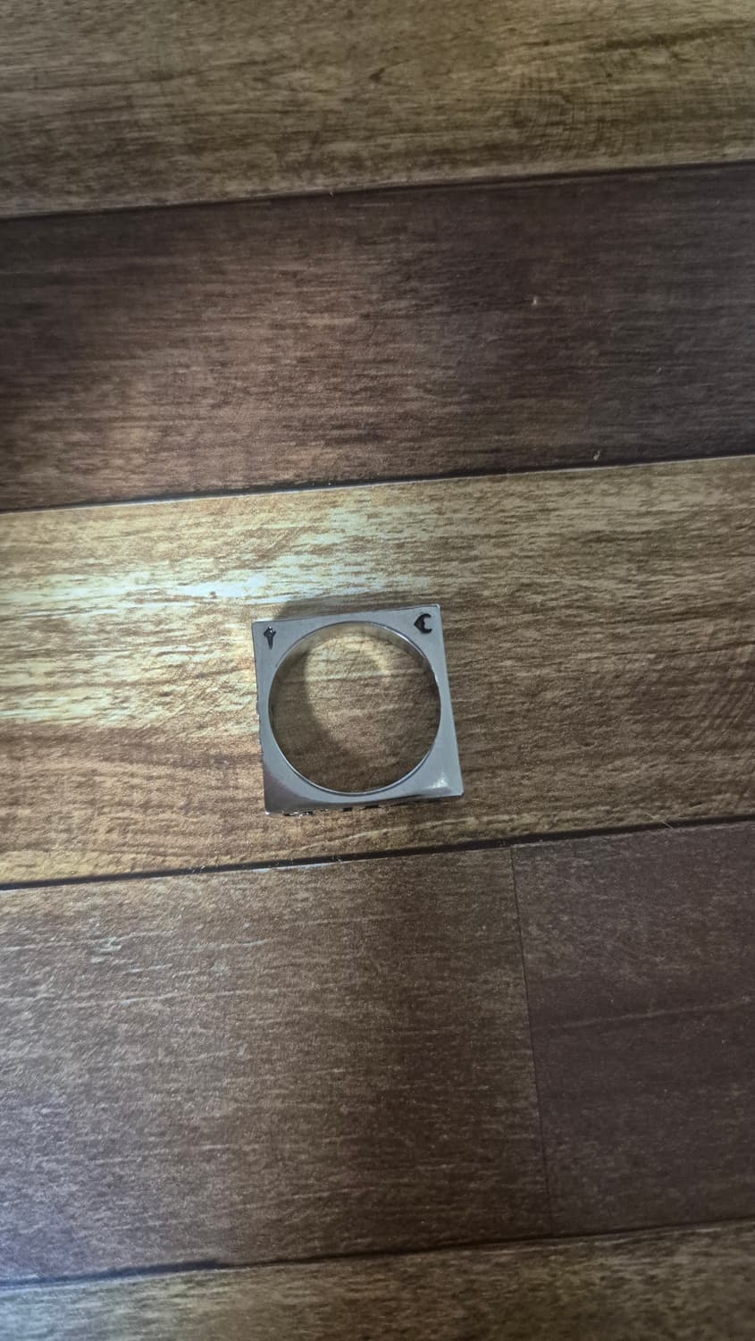 떠그클럽 스퀘어 반지 상품이미지1