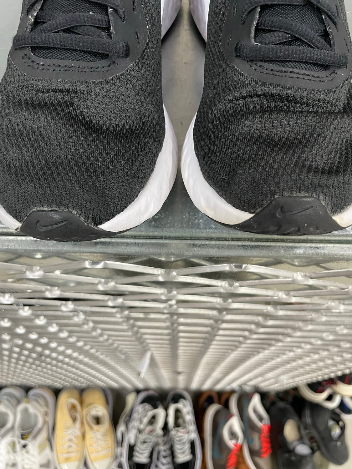 나이키 레볼루션 5 블랙 235  상품이미지7