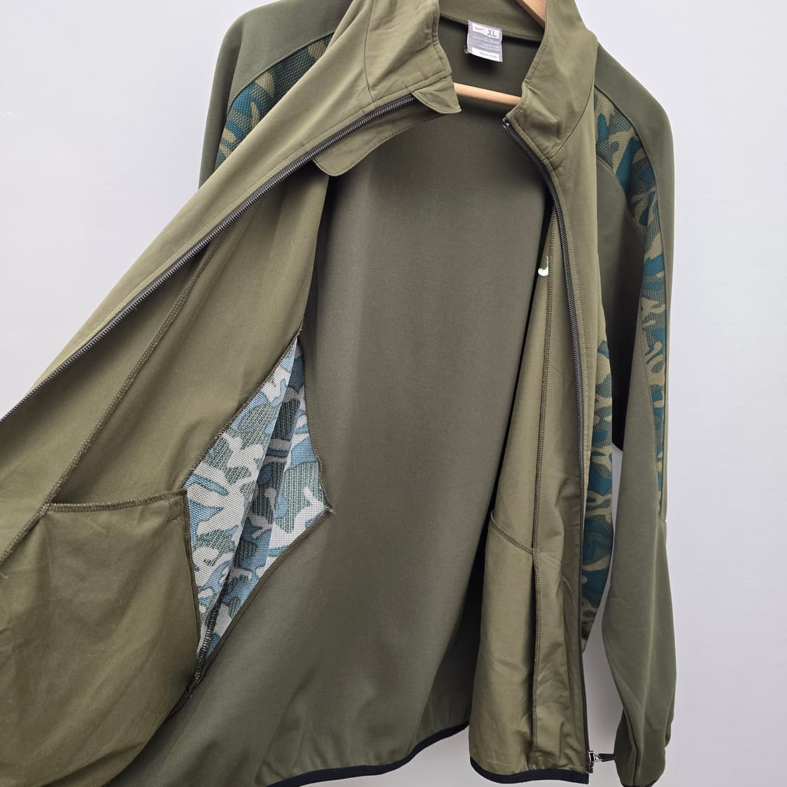 나이키 카모플라쥬 바람막이 자켓 XL 상품이미지8