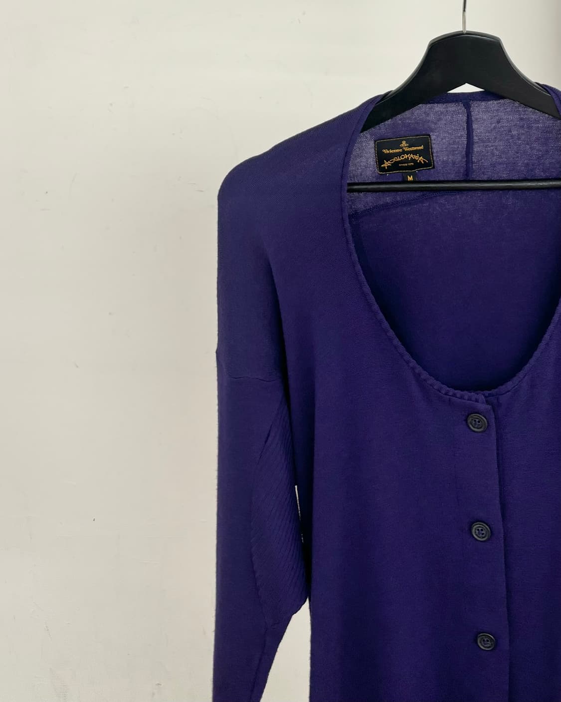 비비안 웨스트우드 퍼플 버튼 롱 가디건 상품이미지3