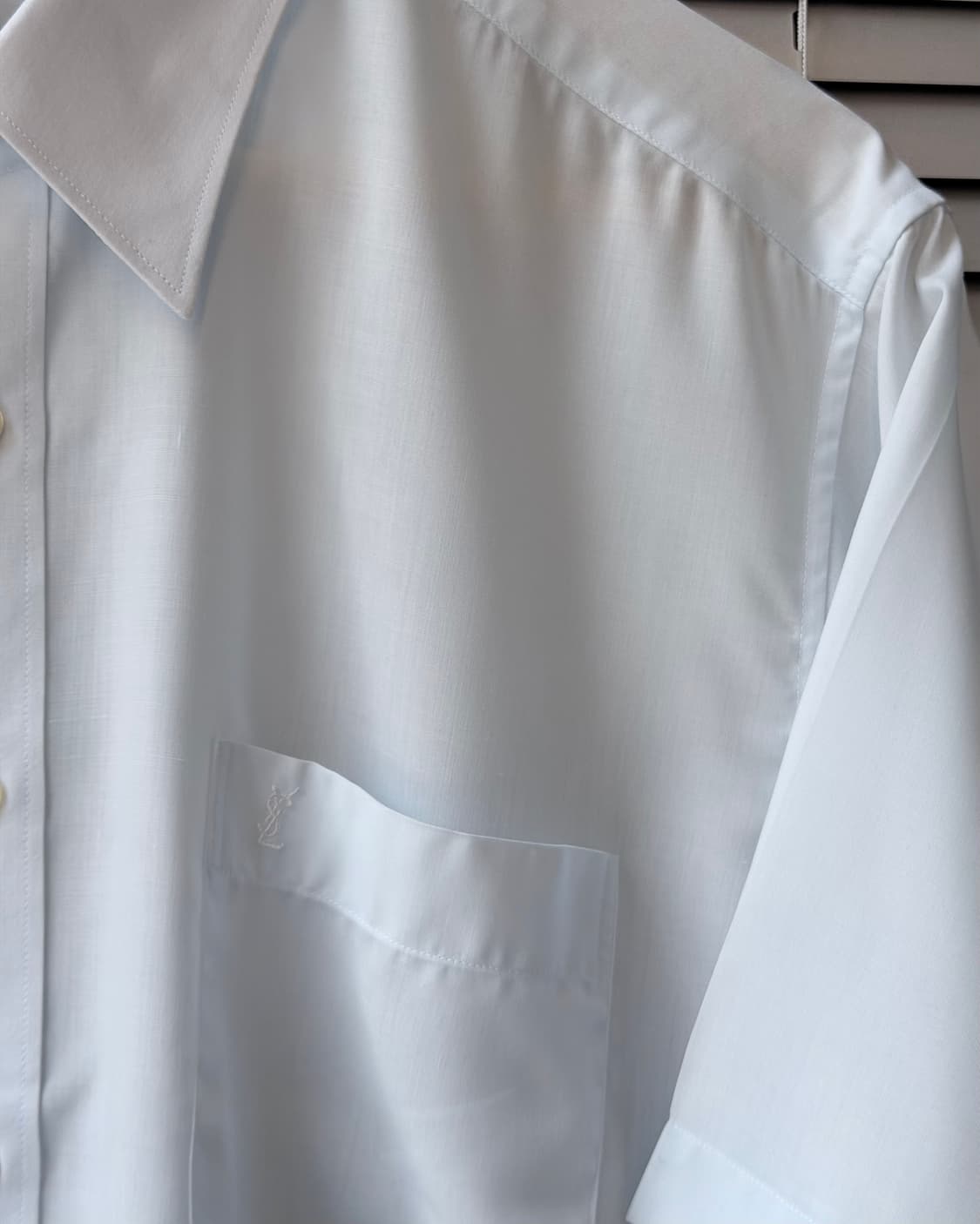 YSL SOLID HALF SLEEVE SHIRT 상품이미지4