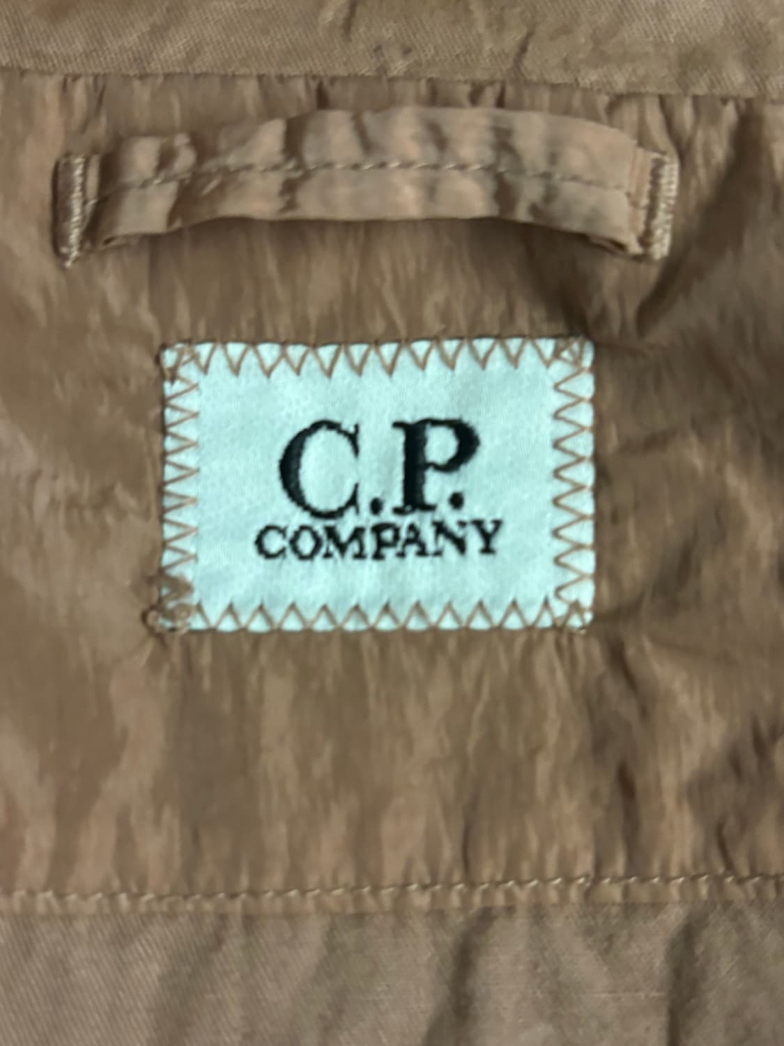 CP컴퍼니 바람막이 L 상품이미지5